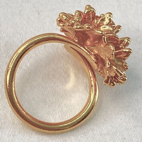 Gold Tone Brutalist Ring With Tiny Single Black Olive Stone Adjustable - Picture 7 of 9